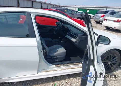 2025 Toyota Camry Xse/Xle/Le/Se z USA, uszkodzony, nr VIN 4T1DAACKXSU083204